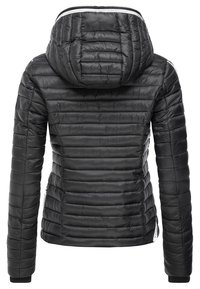 Sort pufferjakke med hætte, med horisontal quiltning, glat tekstur, lynlås lukning og elastiske manchetter. Bagfra vist.