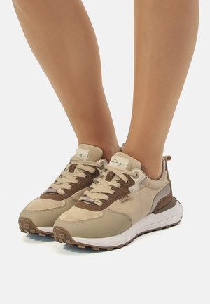 mtng DEPORTIVA - Zapatillas - marron