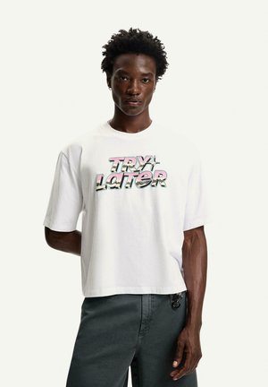 Bershka - T-shirt z nadrukiem