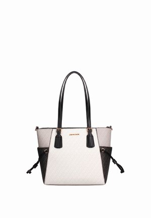 Borsa tote con pannello centrale bianco e pannelli laterali scuri, manici neri e motivo sottile, con logo tono oro sulla parte anteriore.