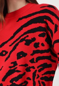 Noisy May NMCHARLOTT O-NECK NOOS - Vesta - red