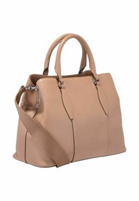 Beige leren handtas met dubbele bovenhandvatten, een afneembare schouderriem en zilverkleurige hardware. Heeft een gestructureerd ontwerp en ritssluiting als detail.