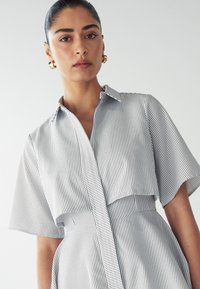 WILLA HUGH LAYERED  - Kreklkleita - white stripe