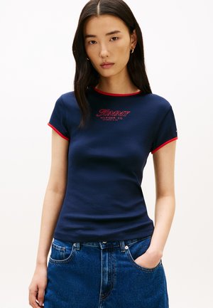 SLIM - T-shirt z nadrukiem