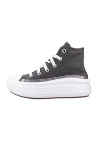 Sneaker alta in tela grigia scura con suola in gomma bianca, dotata di lacci bianchi e un accento argentato lungo il midsole.