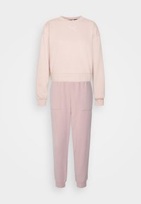 Puma LOUNGEWEAR SUIT  - Tuta - rose quartz