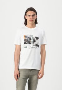 TOM TAILOR DENIM Camiseta estampada - white