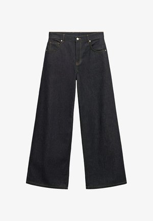 Crne široke traperice s prednjim džepovima, omčama za remen i kopčanjem na gumb u struku.