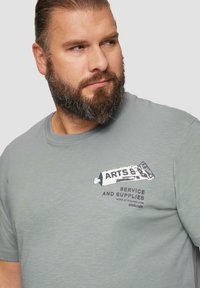 s.Oliver FLAMMGARN szary