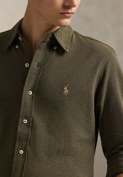 Polo Ralph Lauren FEATHERWEIGHT SHIRT - Overhemd - olive heather
