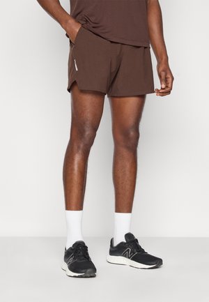 SHKOUT CORE SHORTS - Pantaloncini sportivi - coffee bean