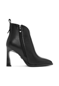 Bottine en cuir noir à la cheville avec bout pointu, fermeture éclair latérale, languette à l'arrière et talon bloc haut et fin.