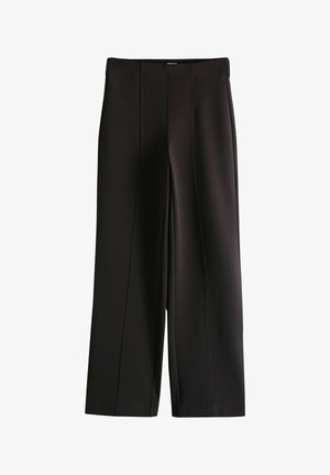 Schwarze, weit geschnittene Hose mit Bügelfalten vorne und hohem Bund.