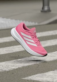 Δεν επιλέχθηκε, bliss pink/footwear white/pink fusion