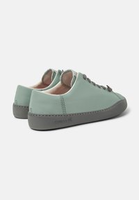 Camper PEU TOURING zielony