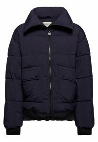 Mørkeblå pufferjakke med frontlynlås, to klaplommer med trykknapper og ribbede manchetter på ærmerne.