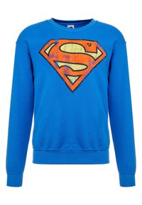 Felpa blu in cotone con collo rotondo, caratterizzata da un grande logo arancione e giallo di Superman sulla parte anteriore. Maniche lunghe e polsini a costine.