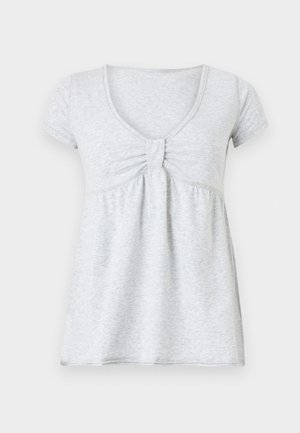 Γυναικείο τοπ ανοιχτό γκρι με κοντά μανίκια, V-λαιμόκοψη και ρίγα συγκέντρωσης κάτω από το στήθος.