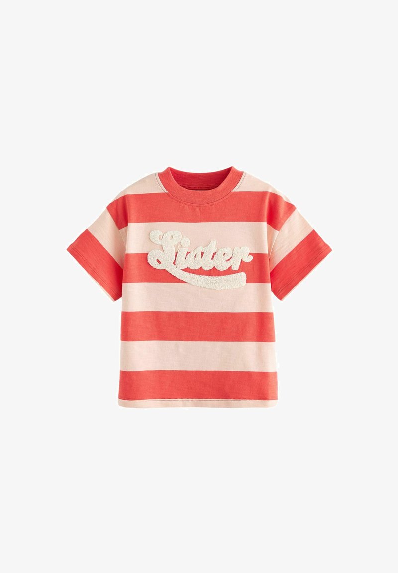 Next SHORT SLEEVE REGULAR FIT - T-shirt con stampa - red stripe sister