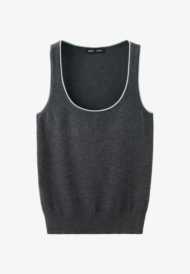 Haut en maille sans manches gris foncé avec un bord bleu clair autour de l'encolure dégagée et des emmanchures.