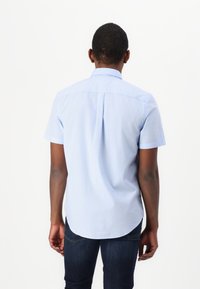 Thumbnail Image 4