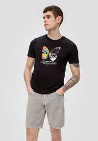 QS Jeans Shorts - hellgrau