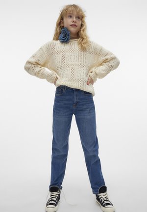 VERO MODA Girl, Mom fit VMOLIVIA High rise - Relaxed fit jeans - medium blue denim