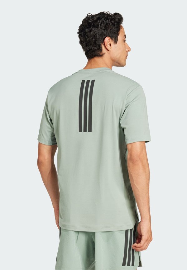 POWER TEE - Sports T-shirt