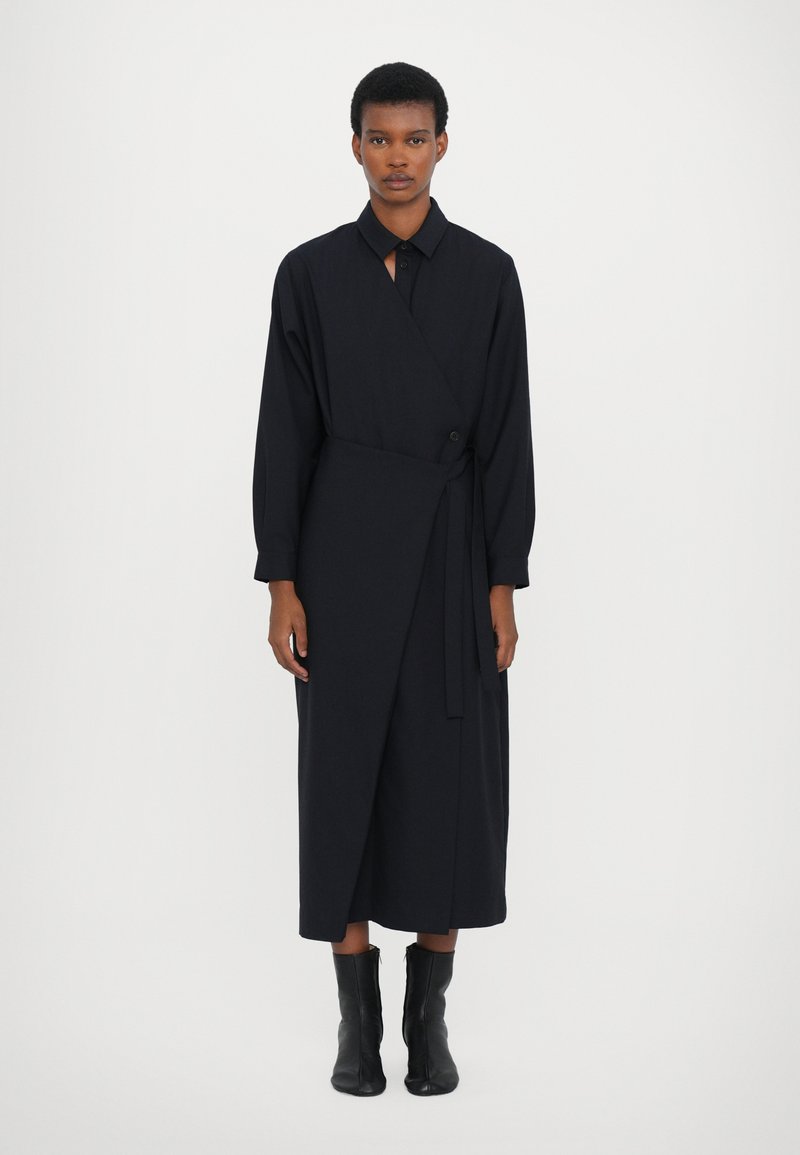 Henrik Vibskov FOUND DRESS - Blusenkleid - tropical navy