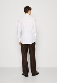 HUGO KOEY - Camicia elegante - open white