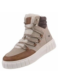 Chaussure montante beige et marron avec doublure en fourrure, semelle en caoutchouc et accents texturés. Dispose d'œillets métalliques et d'un design à lacets.