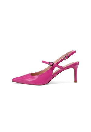 Queen Helena, Zapatos altos - pesca