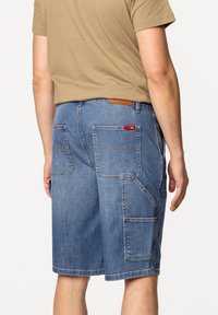 Lee Cooper OSCAR niebieski