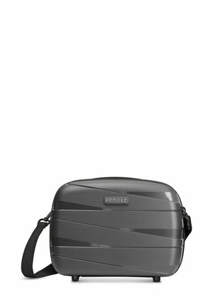 ESSENTIALS BEAUTYCASE - Trousse de toilette - grey metallic