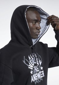 Reebok Classic IVERSON HOODIE - Luvtröja - black