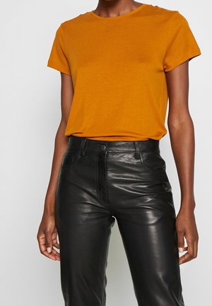 T-Shirt basic - camel