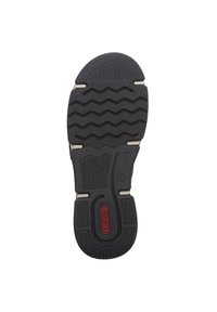 Suola di scarpa in gomma nera con motivo a zigzag, dotata di un tallone testurizzato e un accento di branding rosso. Progettata per trazione e durabilità.