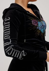 Juicy Couture SACRED HEART ROBERTSON HOODIE - Jakna od flisa - black