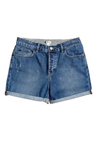 Shorts en denim de color bleu moyen avec un ourlet replié. Comprend des poches avant, une fermeture à bouton, et une ceinture intérieure rayée. Légèrement usé.