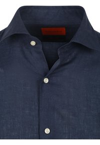 Marineblauwe linnen shirt met een klassieke kraag, voorzien van witte knopen en een gestructureerde stof. Label zichtbaar binnenin de kraag.