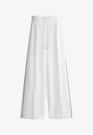 OYSHO, Pantaloni sportivi - white
