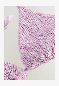 Niet geselecteerd, lilac purple zigzag print