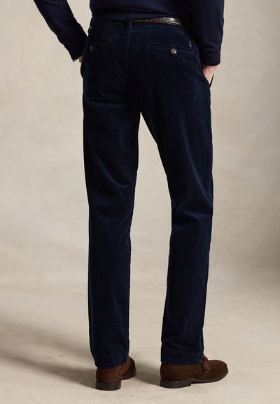 Polo Ralph Lauren FLAT FRONT - Stoffhose - aviator navy