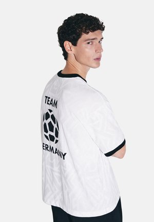 Studio Seidensticker OVERSIZED - - T-shirts print - white