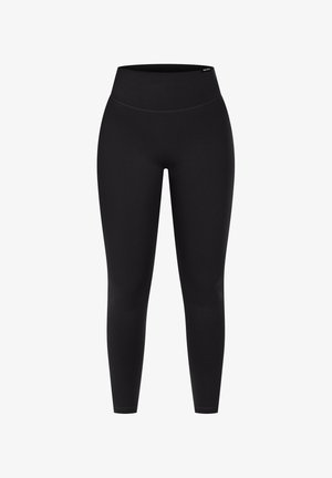 Czarne legginsy wykonane z elastycznej tkaniny, z wysokim stanem i gładką, śliską fakturą, zaprojektowane z myślą o komforcie i swobodzie ruchów.