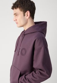 HUGO DITCHLE - Sweatshirt - open purple