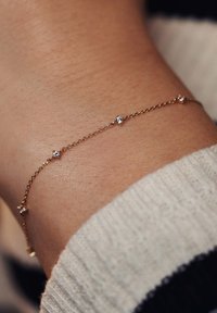 Isabel Bernard Armband - gold coloured
