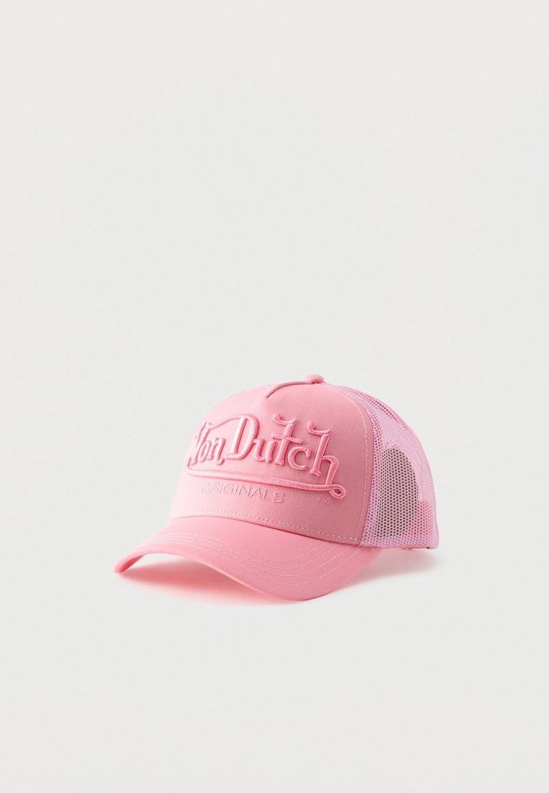 Casquette trucker rose en mesh avec logo "Von Dutch Originals" brodé sur le panneau avant, visière incurvée et fermeture réglable.