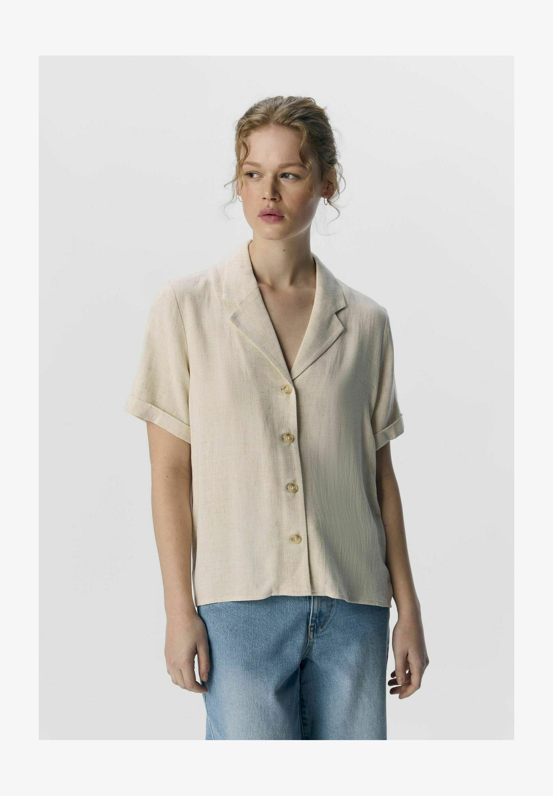 Object Camicia Donna A Maniche Lunghe Con Scollo A V E Stampa - Modello Noos | Casual Chic Da Ufficio O Tempo Libero