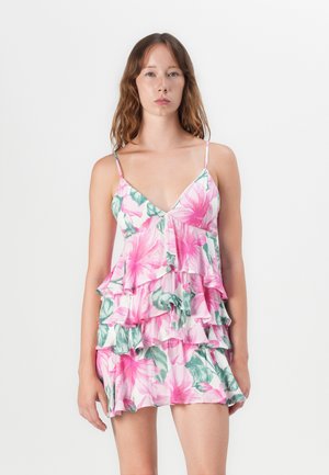 V NECK RUFFLE TIER BABYDOLL MINI DRESS - Day dress - white/pink